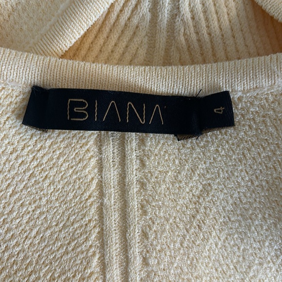 Biana - Picture 6 of 8